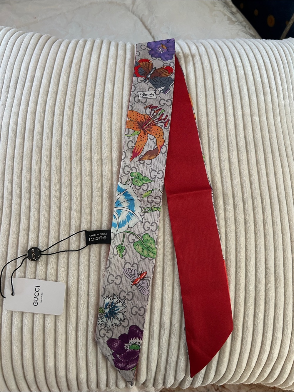 Flora Floral 100% Silk Twilly Scarf Ribbon Red Reversible NWT. 34” long.